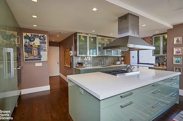 Sold by Brown Harris Stevens | media 15