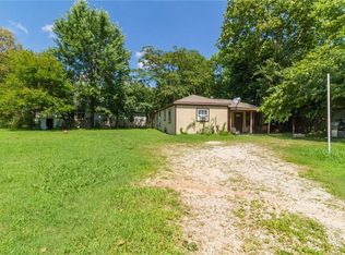 305 E Easy St, Rogers, AR 72756