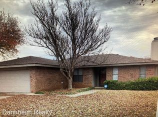 9303 Flint Ave, Lubbock, TX 79423