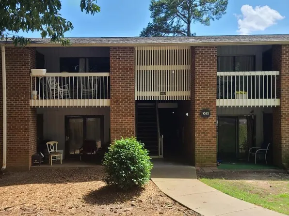 1022 Sandlin Pl APT J, Raleigh, NC 27606