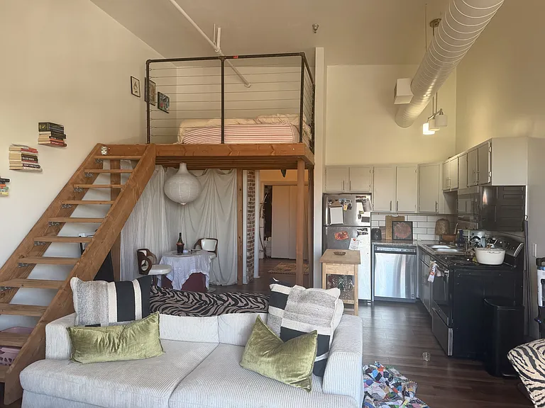 309 Delaware St #401 — Photo 9
