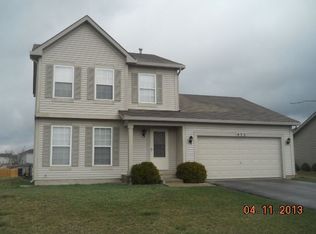 833 Grant Dr, Minooka, IL 60447