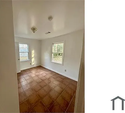 2 bed, $850 — Photo 4