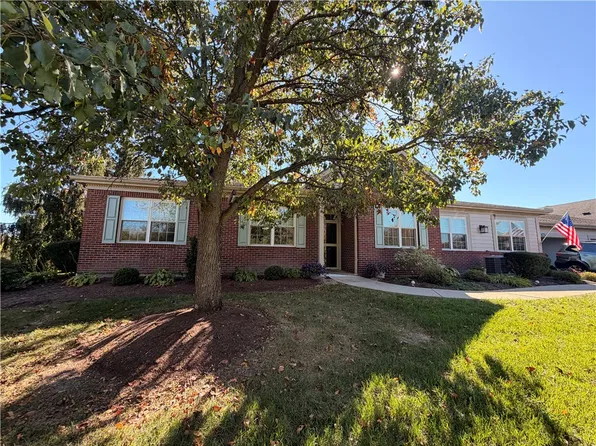 9002 Waterway Ct, Miamisburg, OH 45342