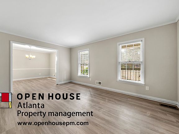 3rd image of 2955 Brookside Ct SE