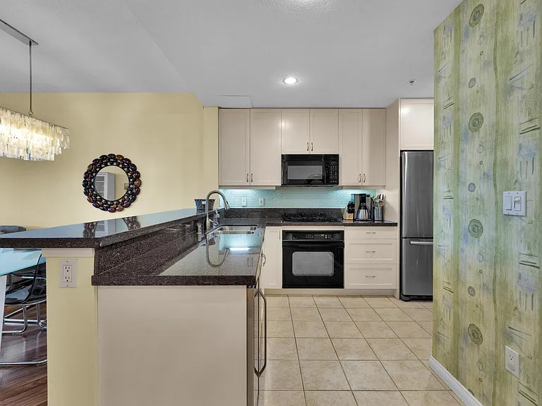 850 Beech St #CALL FOR — Photo 14