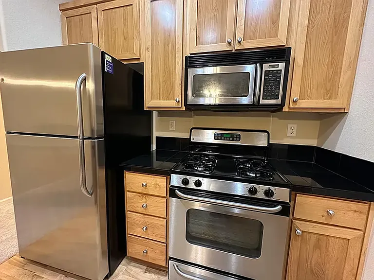 6298 SW Grand Oaks Dr #F301 — Photo 9