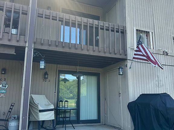 2nd image of 50 Oak Hill Colony APT 7