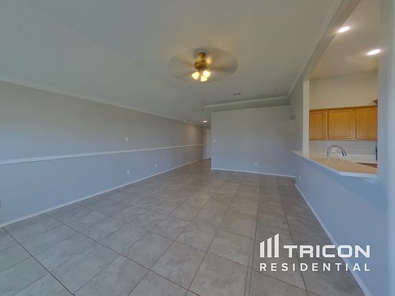 4th image of 9600 Orinda Dr