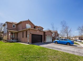 95 Athabaska Rd, Barrie, ON L4N8E9