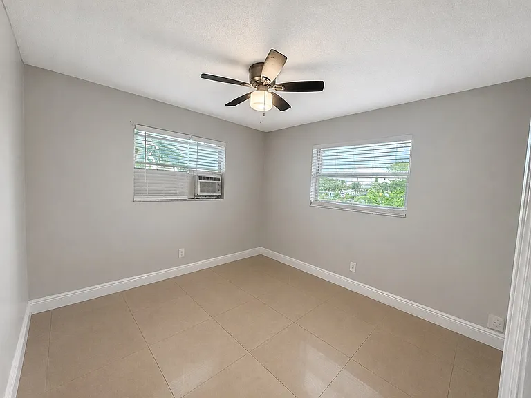 11 - Bedroom 1 - Alternate Angle with Wall AC