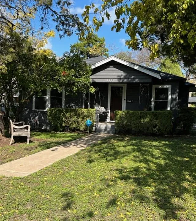 1000 W Monroe St
