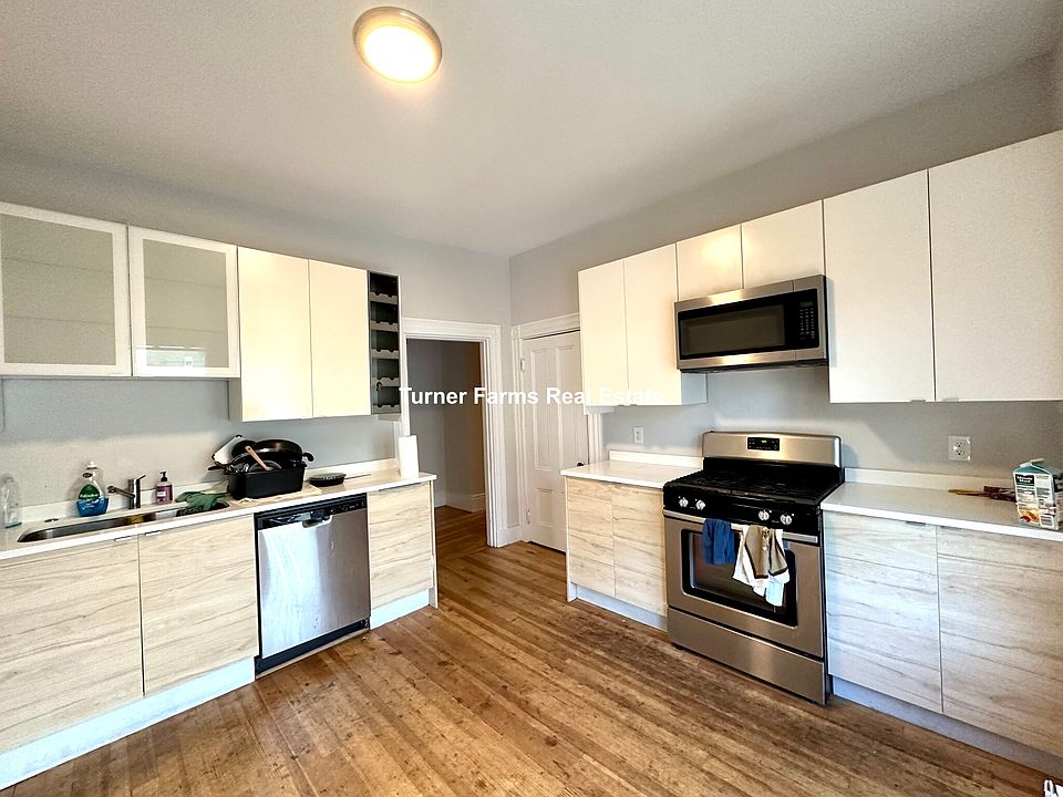 1st image of 158 Boston St APT 2F