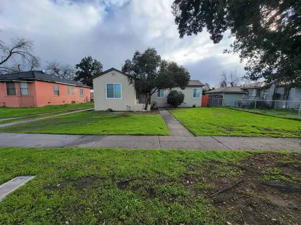2406 E Simpson Ave, Fresno, CA 93703
