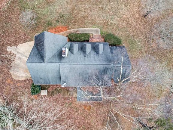 5th image of 2029 Riverwood Dr