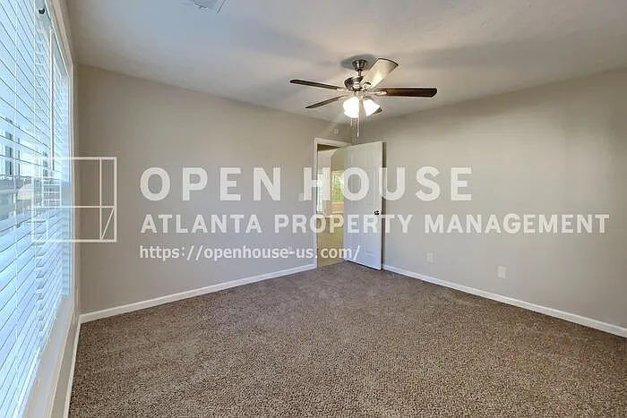 7240 Coral Lake Dr — Photo 13