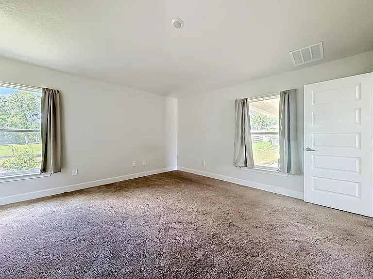 187 NW 45th Loop — Photo 29
