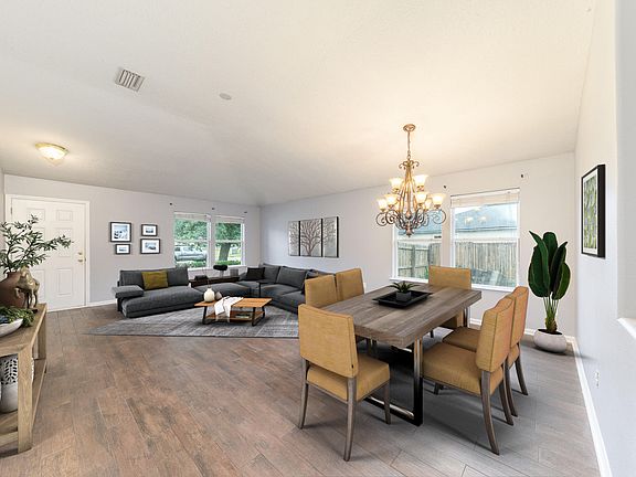 4th image of 756 Martin Lakes Dr E