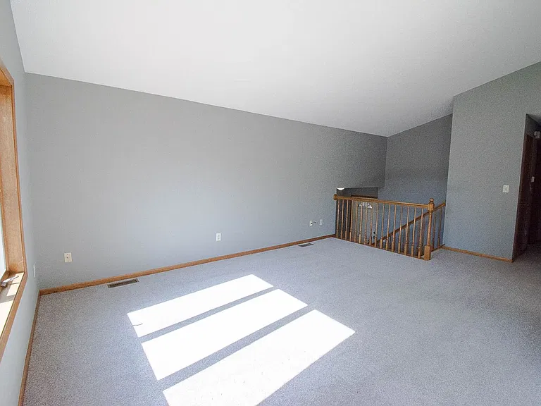 3536 Kelsey Ln SW — Photo 3