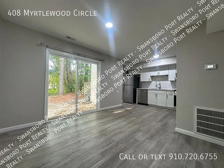 408 Myrtlewood Cir — Photo 8
