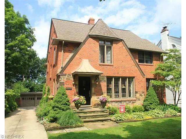 2636 Ashurst Rd photo 1