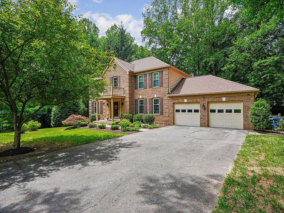1st image of 5810 Hannora Ln