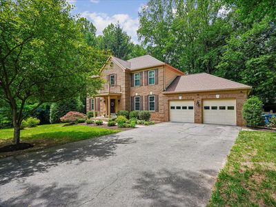 5810 Hannora Ln, Fairfax Station, VA, 22039