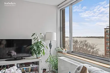 Rented by Sotheby's International Realty