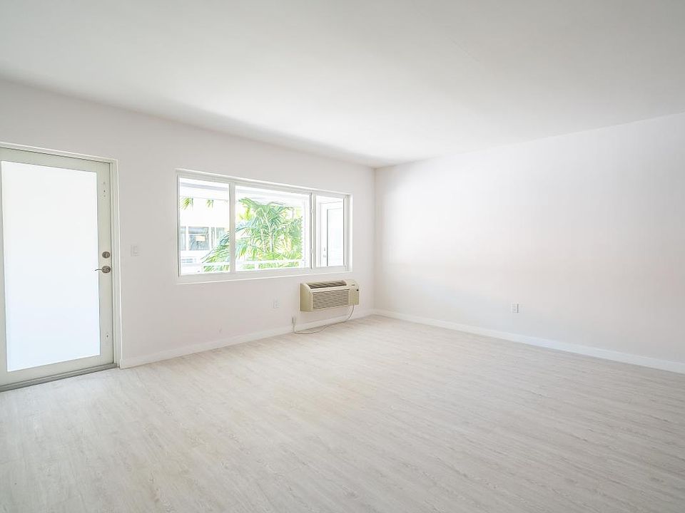 1st image of 1185 98th St #9-9-1185
