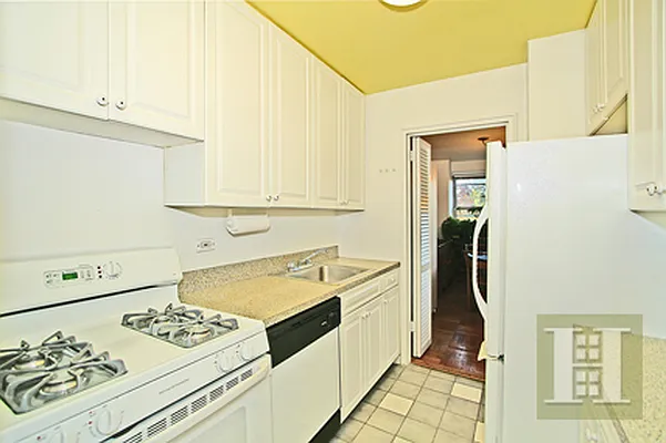 Sold by Halstead Real Estate | media 25