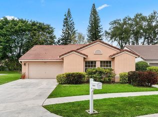 10001 Country Brook Rd, Boca Raton, FL 33428