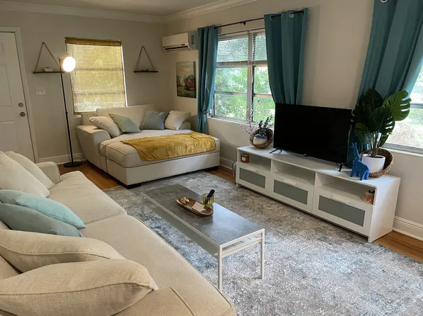 625 1/2 12th Ave N #2, Saint Petersburg, FL 33701