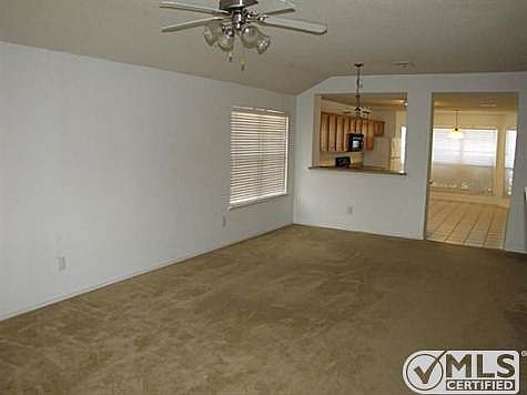 4th image of 9905 Nixon Dr