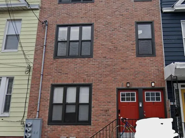 137 De Kalb Ave #1, Jersey City, NJ 07306