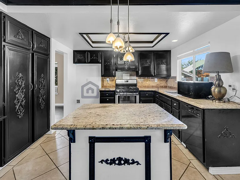 3387 Graywood Ct — Photo 14