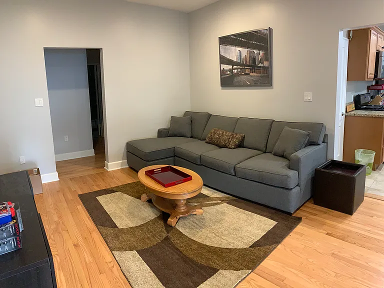 15328 Rayneta Dr — Photo 30