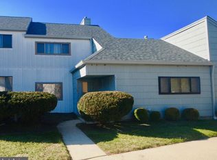 58 Dover Dr, Lindenwold, NJ 08021