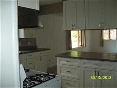 5th image of 360 N 7th St