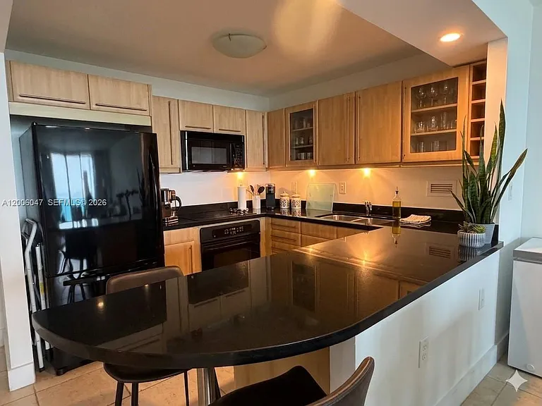 2301 Collins Ave #840 — Photo 3