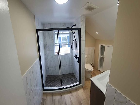 4th image of 254 W High St Floor 2