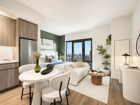 4th image of 19 Rockwell Pl #9D