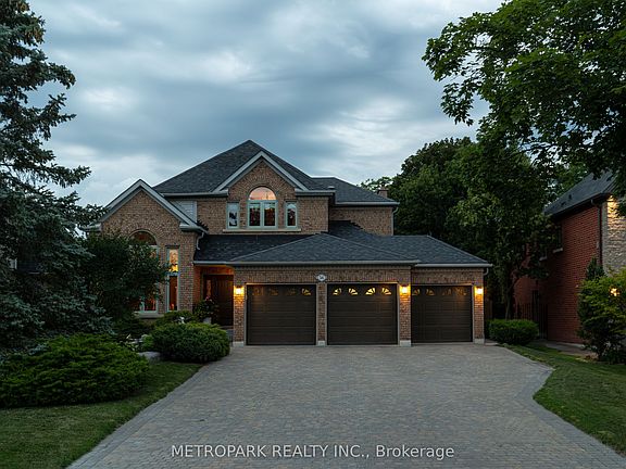 2nd image of 56 Bindertwine Blvd