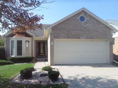20100 Levee Ct, Clinton Township, MI, 48038