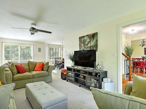 4th image of 30 Pine Warbler Way