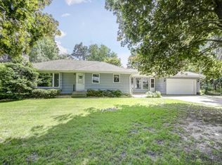1346 Hedman Way, White Bear Lake, MN 55110