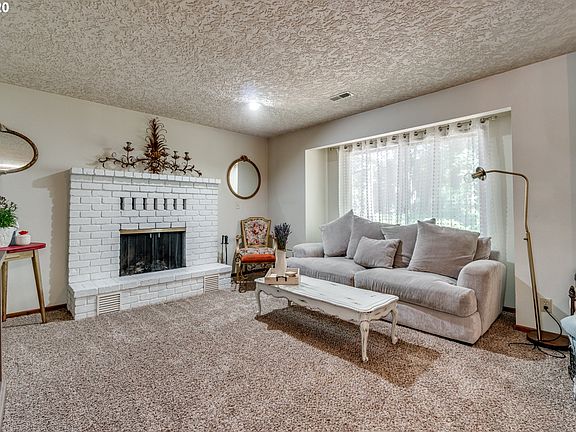 5th image of 9201 NE 269th St