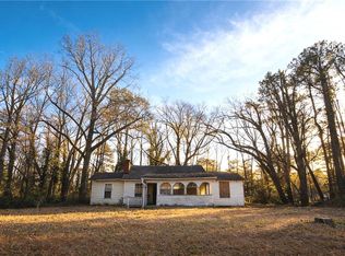 731 Bolton Rd NW, Atlanta, GA 30331