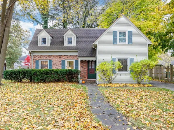 2271 Westfall Rd, Rochester, NY 14618