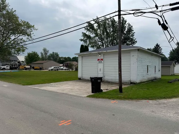 425 S Center St, Waterloo, IN 46793