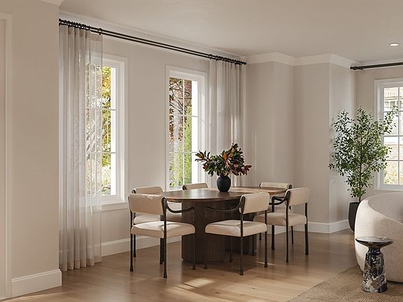 5th image of 32 Auburn St #1